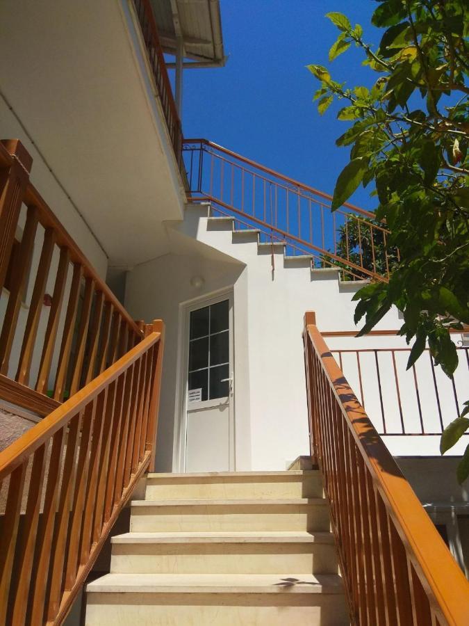 Kostas Studios II Vasilikí Exterior foto